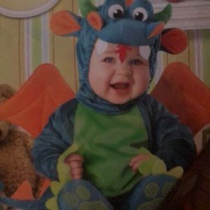 Baby dragon costume